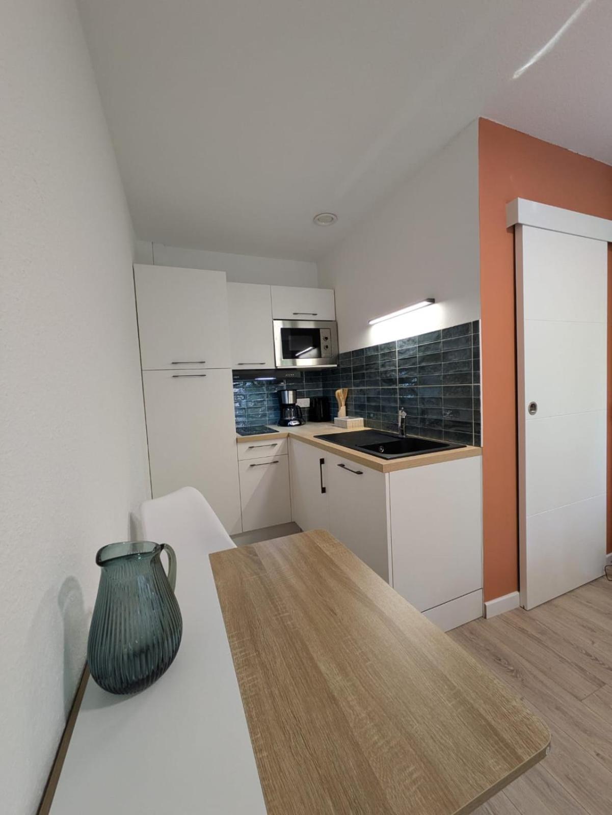 Studio Rez De Chaussee Avec Terrasse Centre Thermal Et Touristique - Casa Amnéville Exterior foto